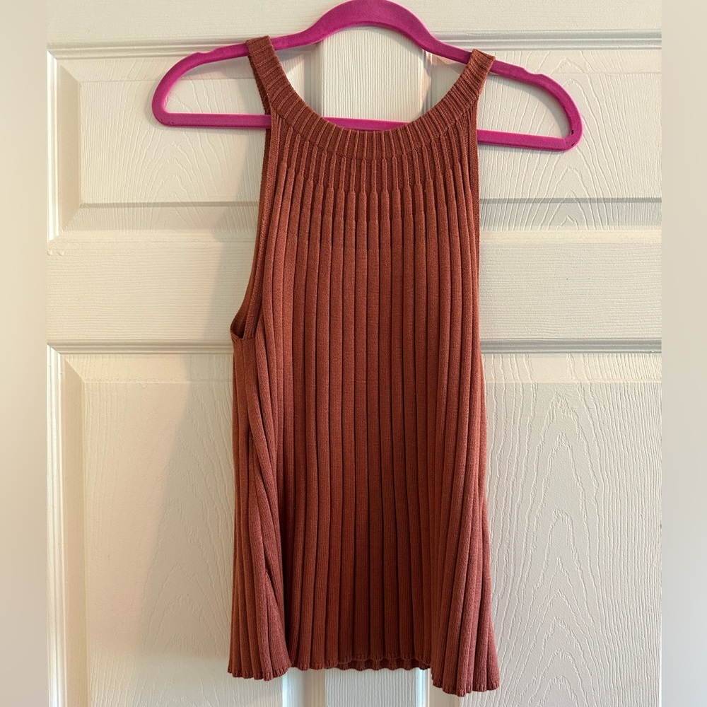 Rue and Willow Tank